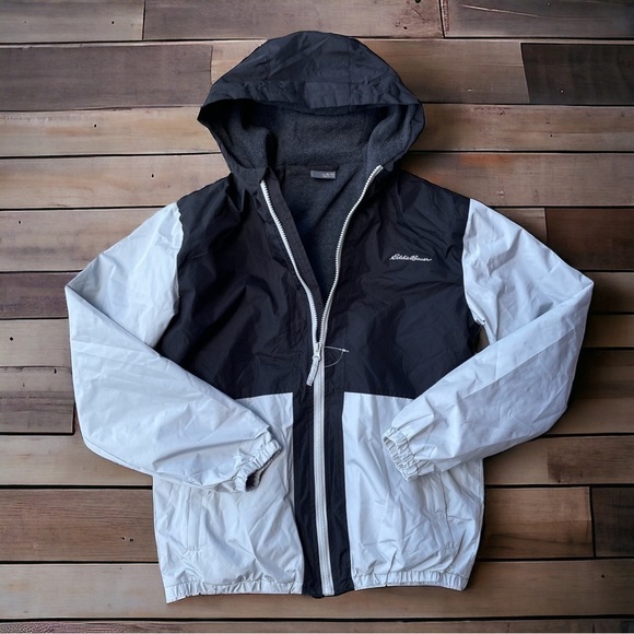 NWOT Eddie Bauer Barrier Ridge Fleece Lined Jacket (Frost Gray) - Size XL/16 - Picture 1 of 7